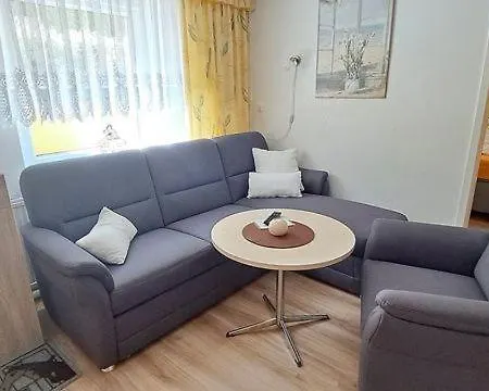 Appartamento Kinderfreundliche Ferienwohnung Im Luftkurort Waren *