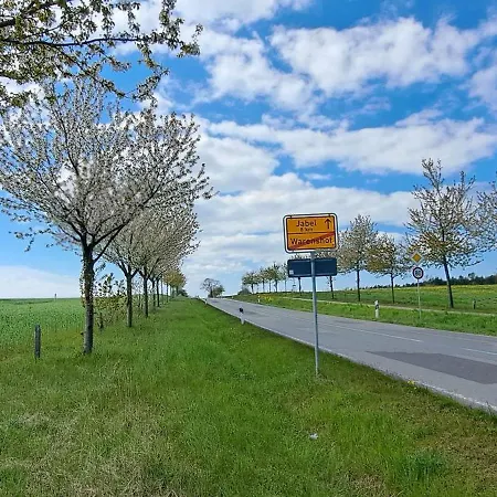 Kinderfreundliche Ferienwohnung Im Luftkurort Waren