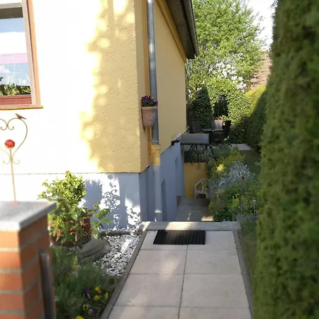 Kinderfreundliche Ferienwohnung Im Luftkurort Waren Warenshof